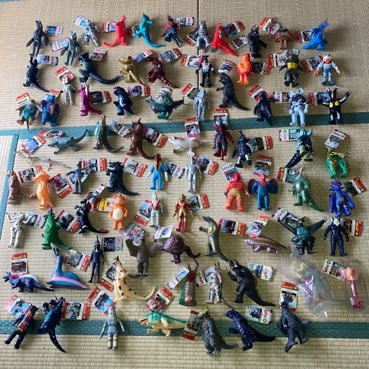 26250円 エクスプラス 大怪獣シリーズ グランドキング シルバー 26250円 エクスプラス 大怪獣シリーズ グランドキング シルバー