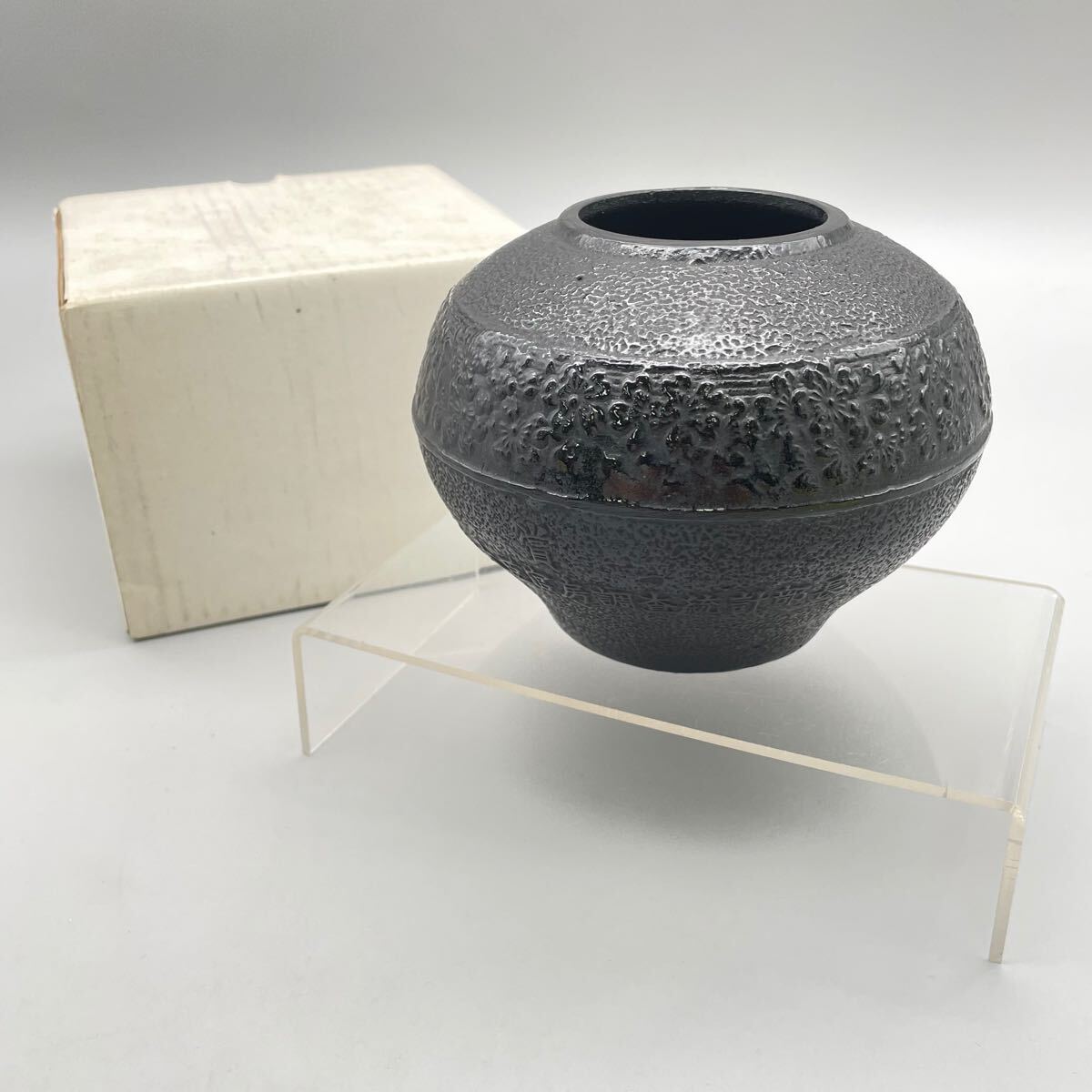 南部鉄器 一輪挿し 花瓶 花入 花器 陶器 鉄瓶 鉄器 岩鋳 壺 壺型 南部鉄器 一輪挿し 花瓶 花入 花器 陶器 鉄瓶 鉄器 岩鋳 壺 壺型