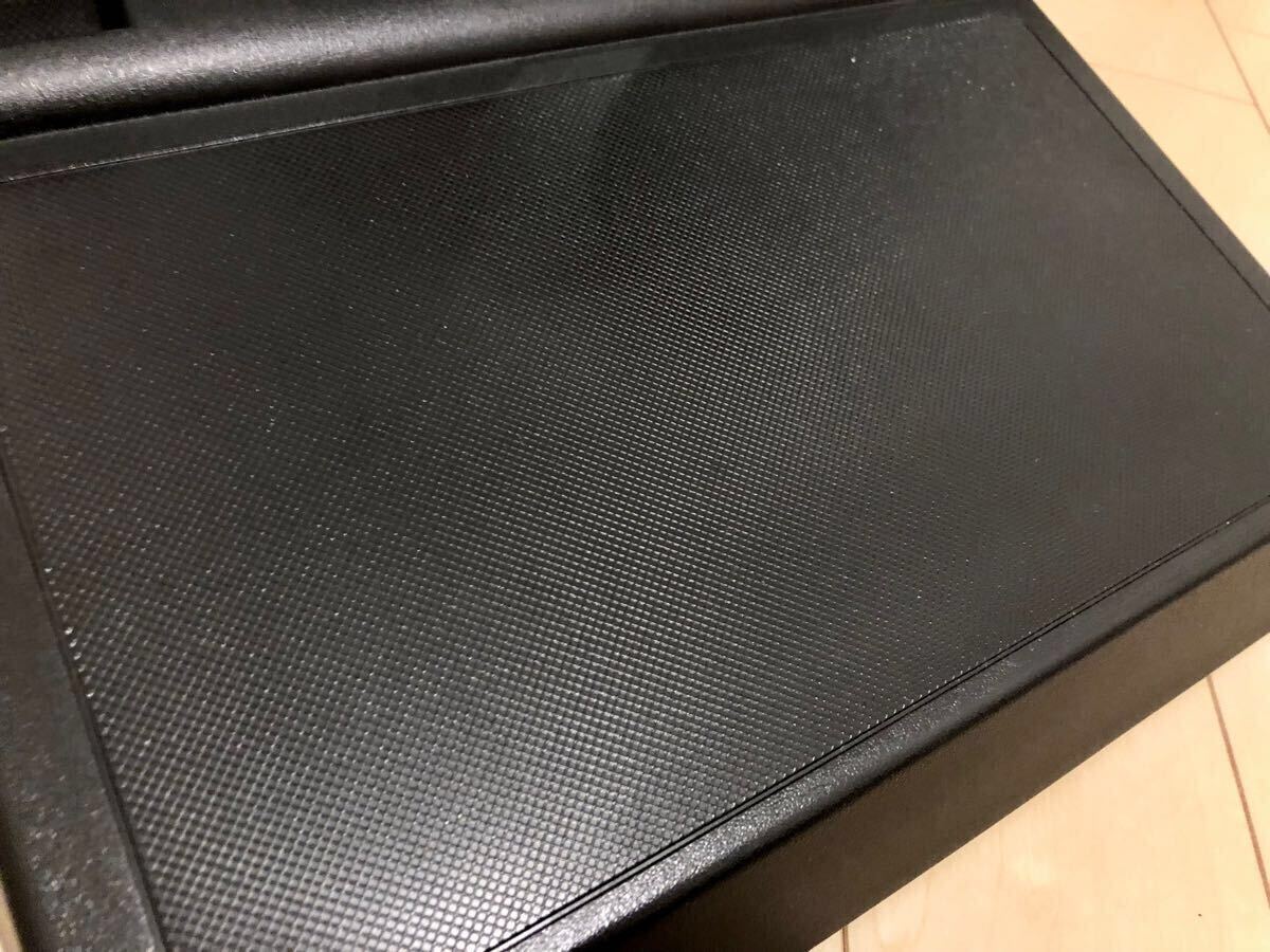 送料無料 スラストマスター T3PA ペダルセット Windows PS4 PS5 送料無料 スラストマスター T3PA ペダルセット Windows PS4 PS5