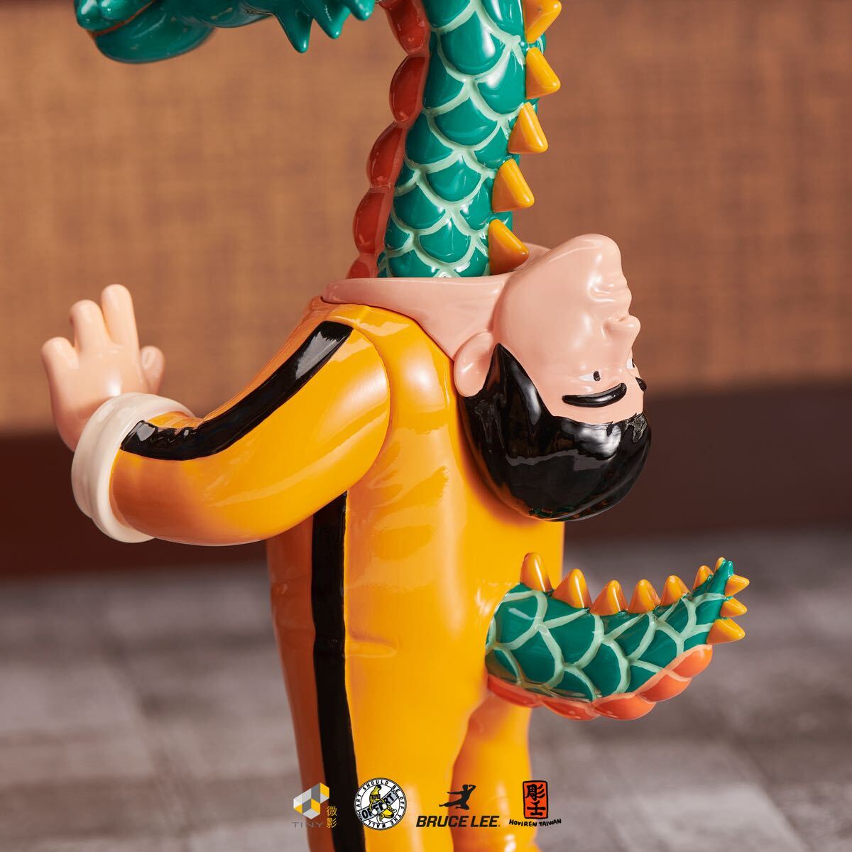 “人中之竜”　李小龍　ブルース・リー　戦闘服　フィギュア　ソフビ　アートトイ 人中之竜” 李小龍 ブルース・リー 戦闘服エディション ドラゴン
