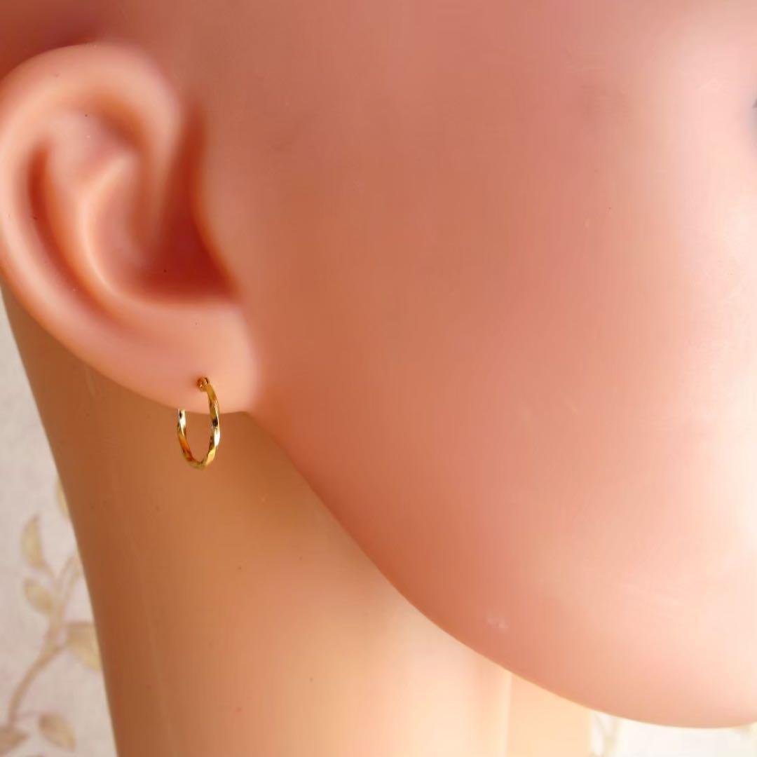 K18 ピアス フープ 18K 12mm 刻印あり ツイスト つけっぱなし 片耳 K18 ピアス フープ 18K 12mm 刻印あり ツイスト つけっぱなし 片耳