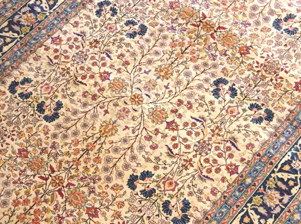 幻のシュメル 7つの山の花文様 最高級ヘレケ絨毯(トルコ)上質 幻のシュメル 7つの山の花文様 最高級ヘレケ絨毯(トルコ)上質