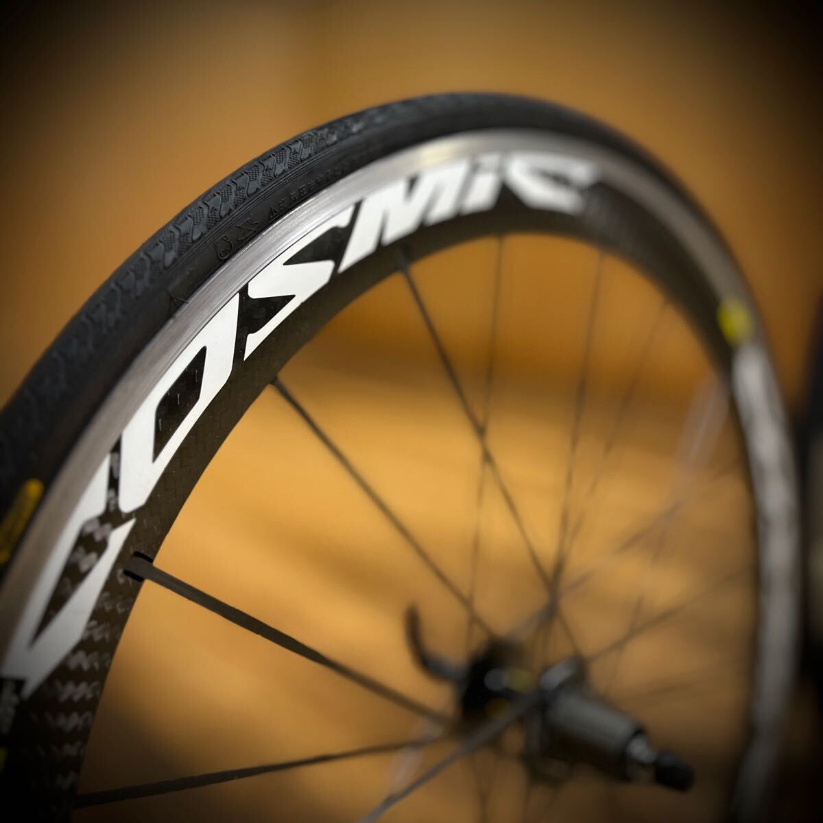 mavic cosmic sr クリンチャー カーボンホイール アルミリム mavic cosmic sr クリンチャー カーボンホイール アルミリム
