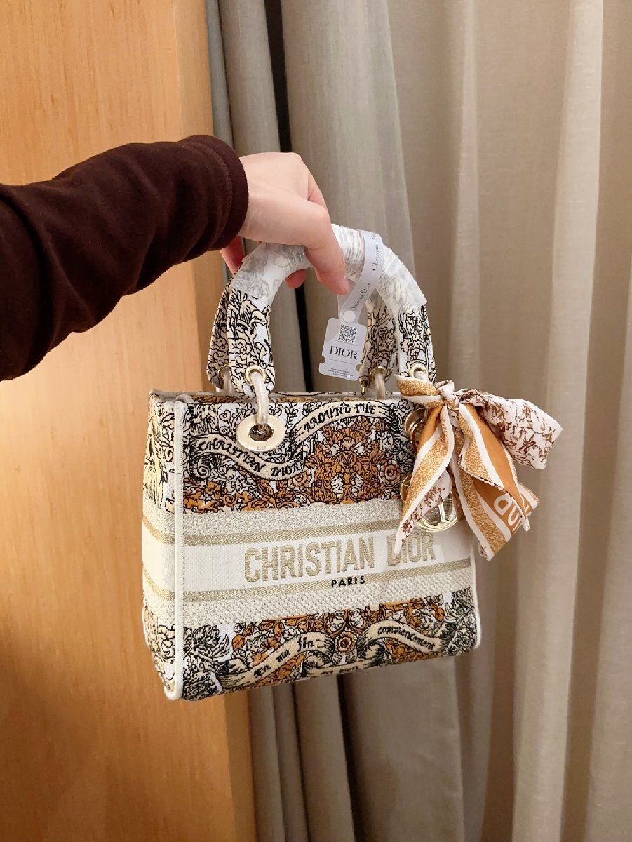 Dior ディオール ハンドバッグ トートバッグ レディース lady d Dior ディオール ハンドバッグ トートバッグ レディース lady d