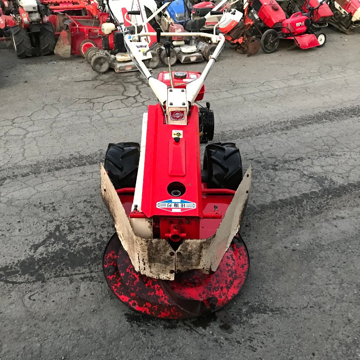 ヤンマー YANMAR YRM820 自走式草刈機 牧草モア 最大出力7.0PS ヤンマー YANMAR YRM820 自走式草刈機 牧草モア 最大出力7.0PS