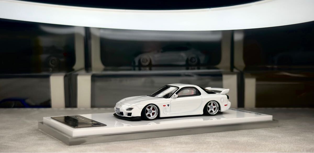 yoshi studio 1/64　マツダ RX-7 スピリットR タイプA(2002年式)　白