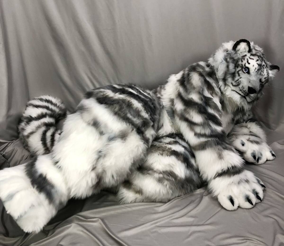 ハンドメイド リアル 白虎 着ぐるみ ケモノ マスク コスプレ ハンドメイド リアル 白虎 着ぐるみ ケモノ マスク コスプレ