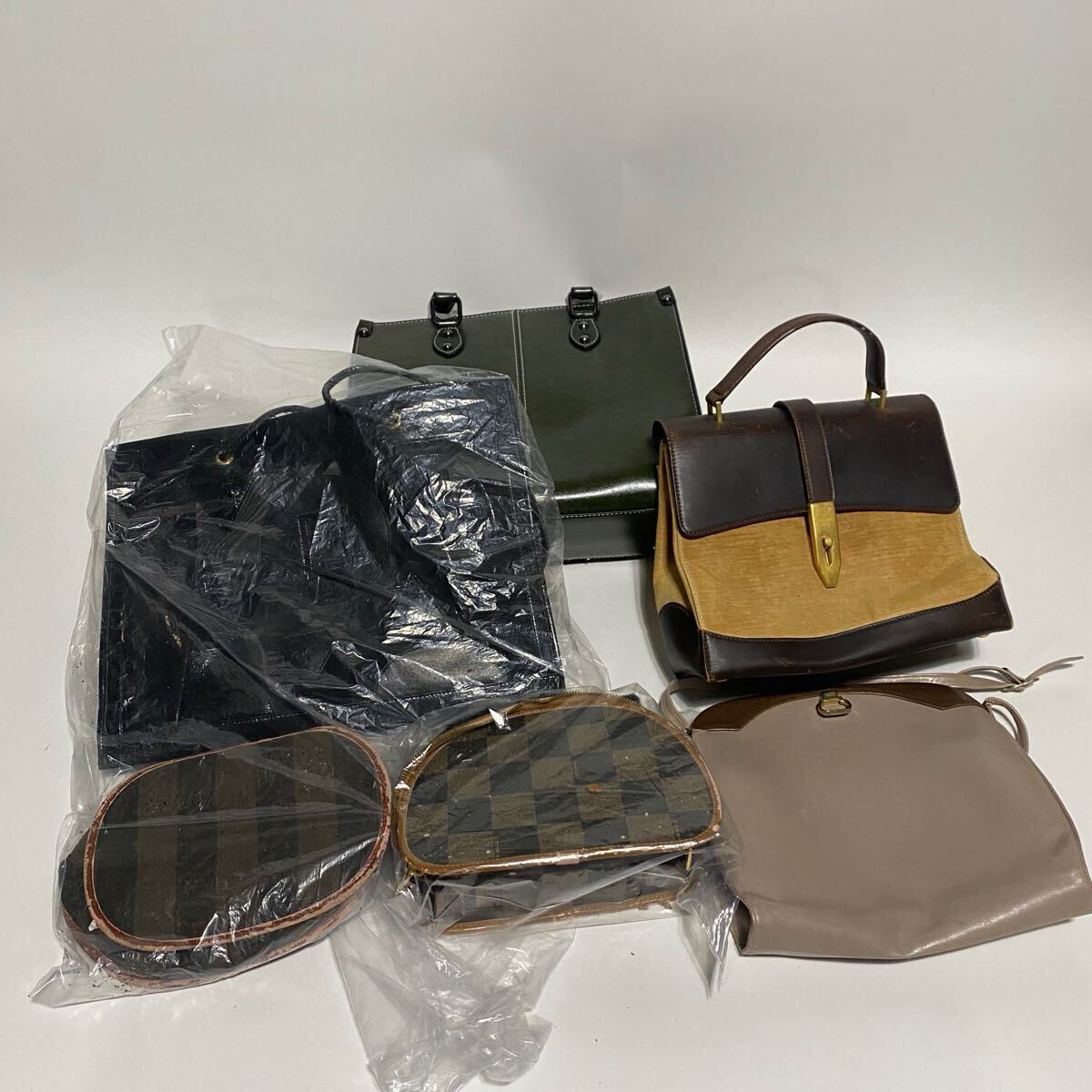 1 jpy start brand bag set sale FENDI Celine Ferragamo etc. unused goods contains 