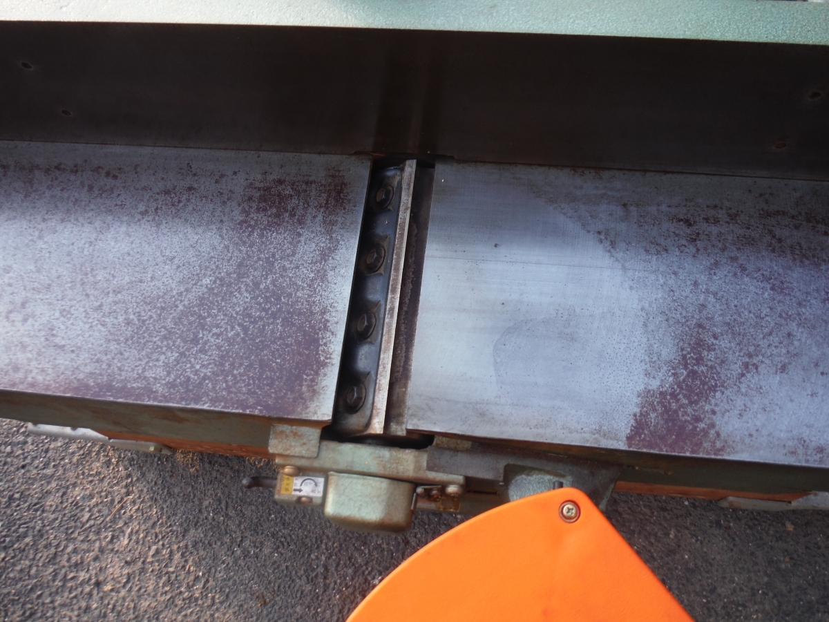 ○○ HITACHI 日立 100v 315㎜ 手押し付自動カンナ 電動昇降付 ○○ HITACHI 日立 100v 315㎜ 手押し付自動カンナ 電動昇降付