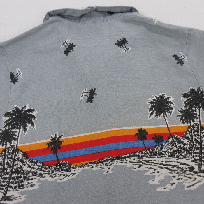  old clothes short sleeves Hawaiian shirt Kids boys child clothes 90s cocos nucifera. tree . collar open color gray 24aug05