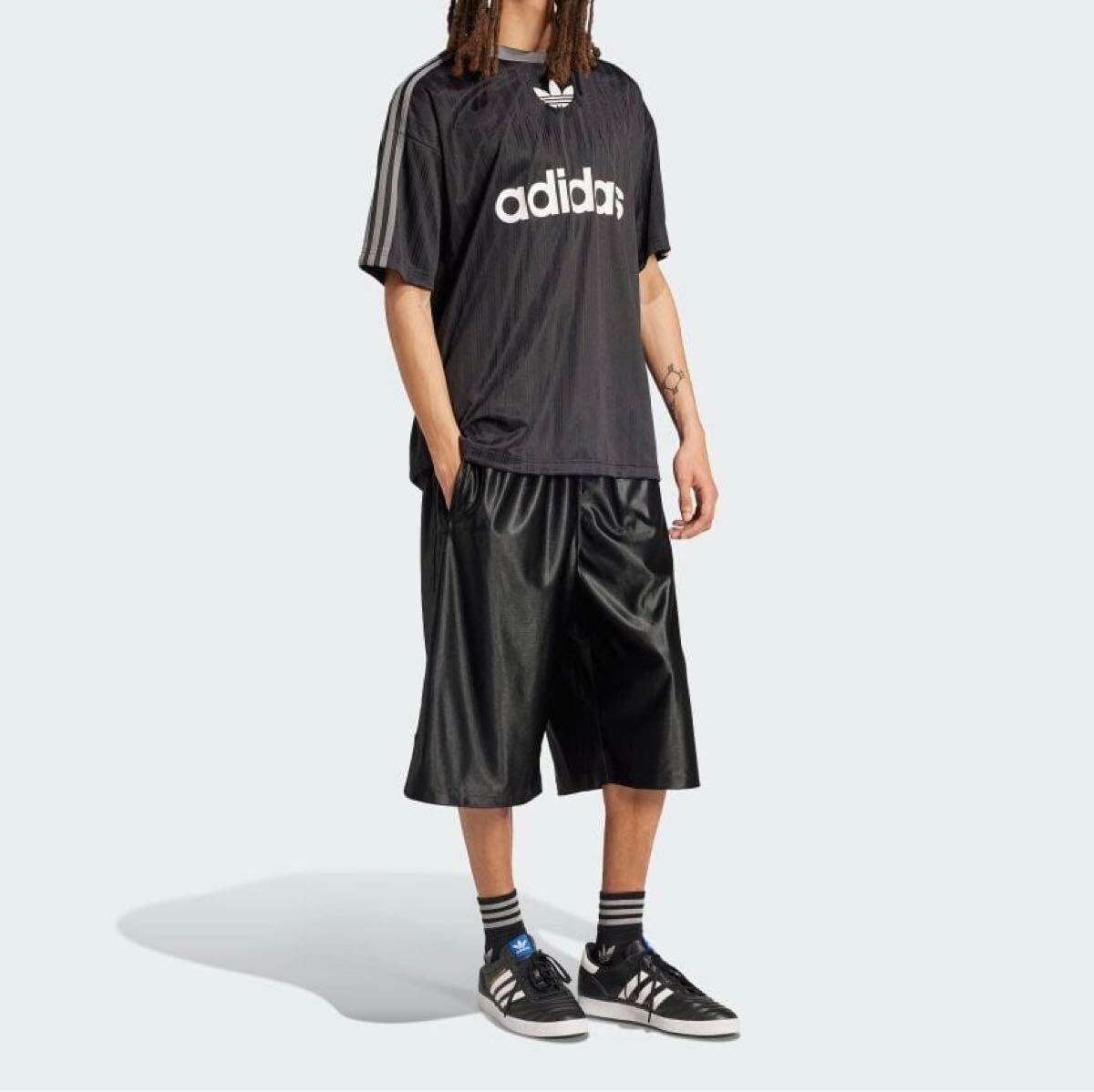限定版 即決 完売2XL国内正規品ブラック新品adidas Originals アディダス