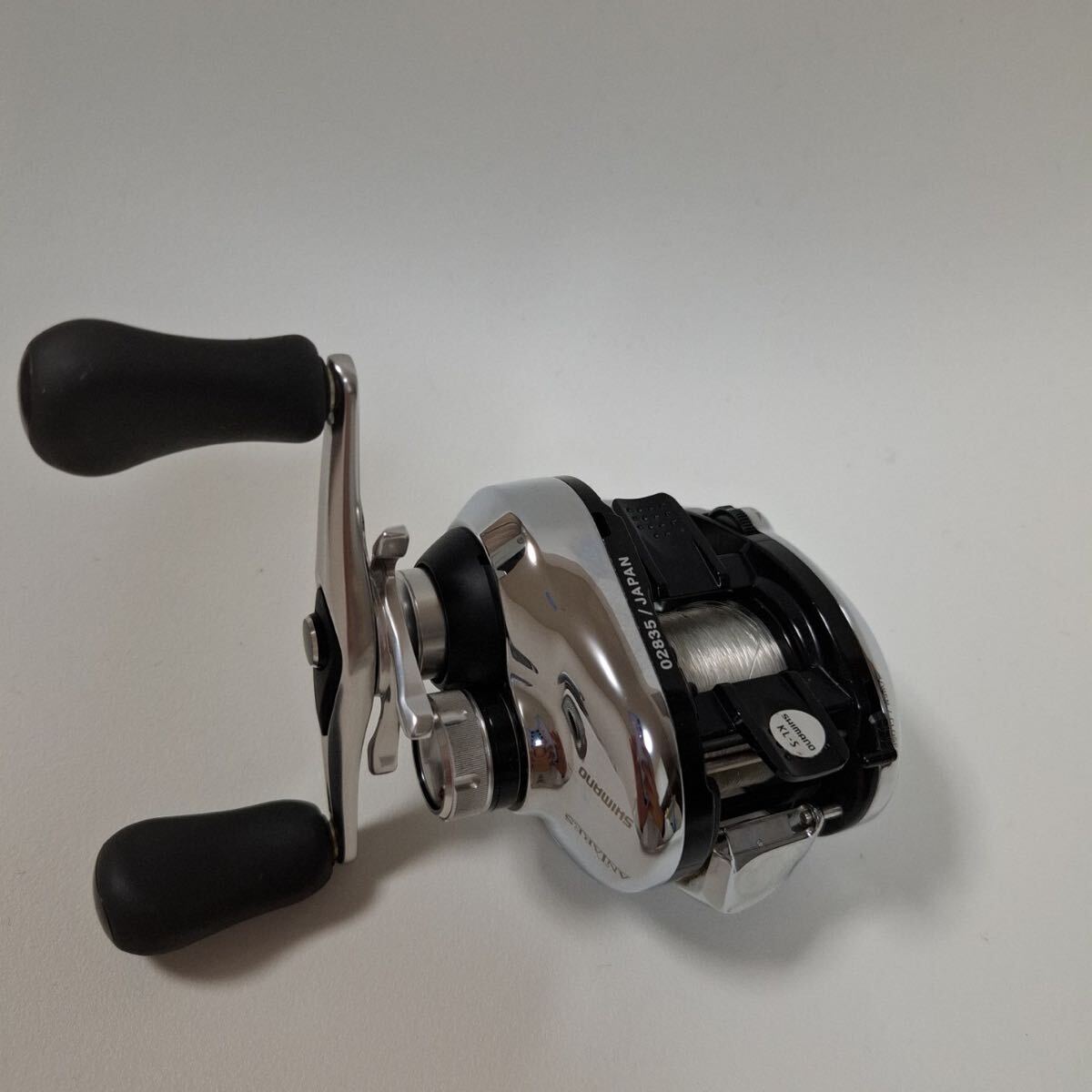 12アンタレス SHIMANO ベイトリール 右ハンドル ブラックバス 右巻き 12アンタレス SHIMANO ベイトリール 右ハンドル ブラックバス 右巻き