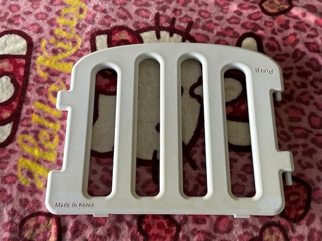 〔777-2〕☆iFam ベビーサークル 　75㎝パネル 6枚 (ライトグレー4枚、ホワイト 2枚) ☆