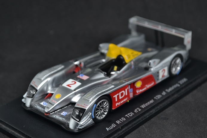 SPARK 1/43 Audi R10 TDI No.2 Winner 12h of Sebring 2006 スパーク アウディ セブリング 12時間 優勝 マクニッシュ クリステンセン
