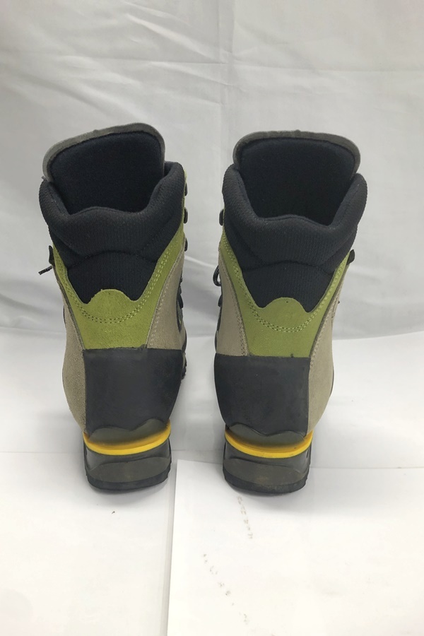 【楽天カード分割】 送料無料】東京)◇LA SPORTIVA スポルティバ カラコルム HC GTX 23.5cm