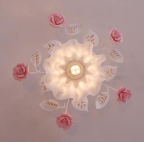 新入荷★極上質(zhì)★可愛(ài)いアンティーク調(diào)薔薇シャンデリア 天井照明 ペンダントライト