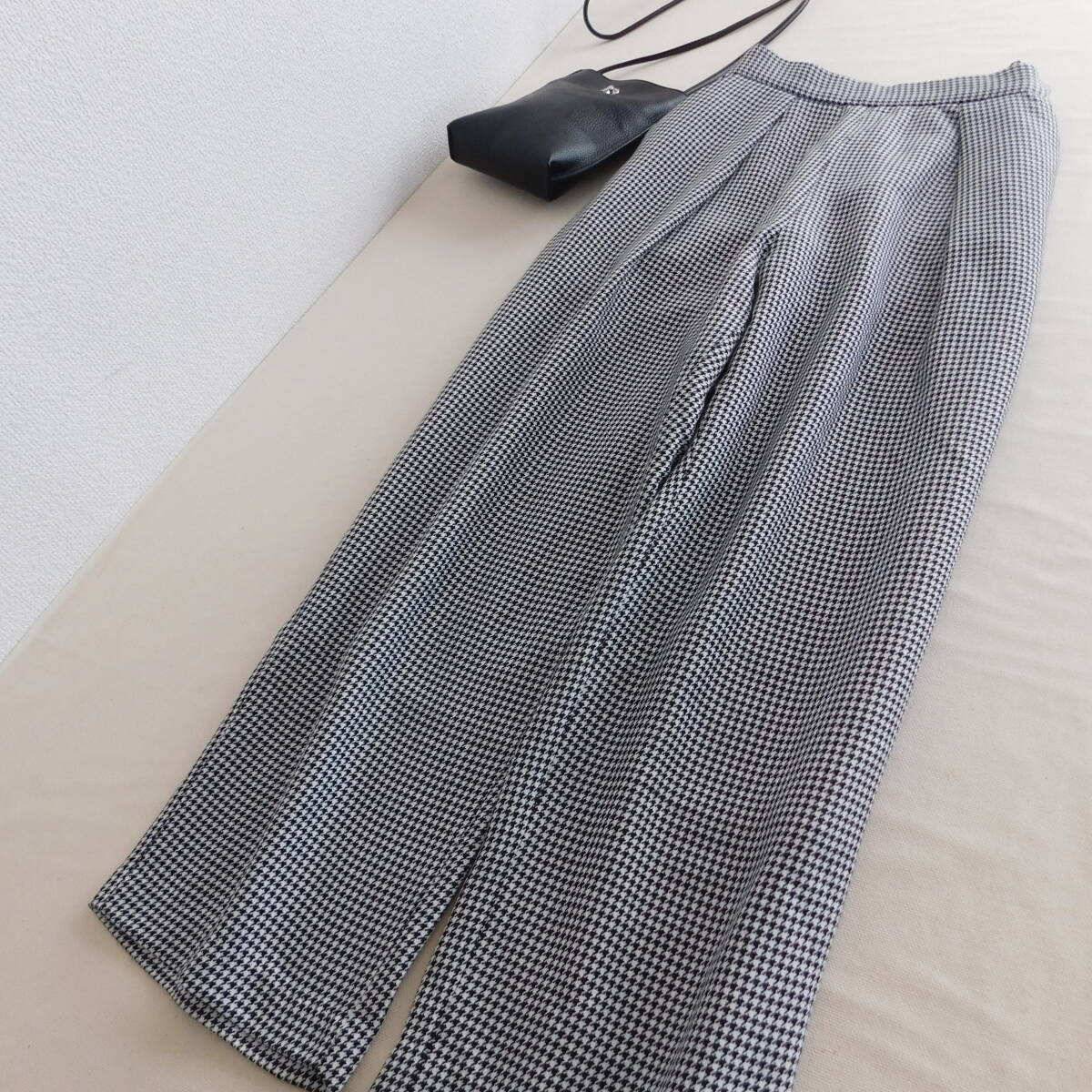 OPAQUE.CLIP★オペークドットクリップ★新品同様★テーパードパンツ♪★a644