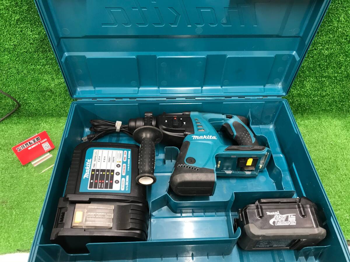 【中古品】★makita(マキタ) 36v充電式ハンマドリル (フルセット2.6Ahバッテリx2/充電器/ケース) HR261DRDX　/IT45FK4DX79S