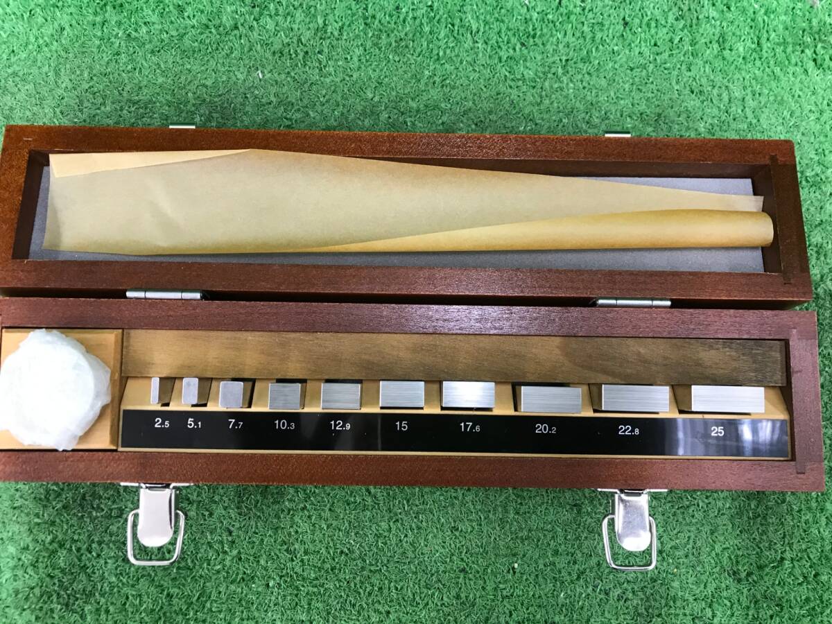 中古品】ミツトヨ ゲージブロック BM1-10M-0 516-106 中古品】ミツトヨ ゲージブロック BM1-10M-0 516-106