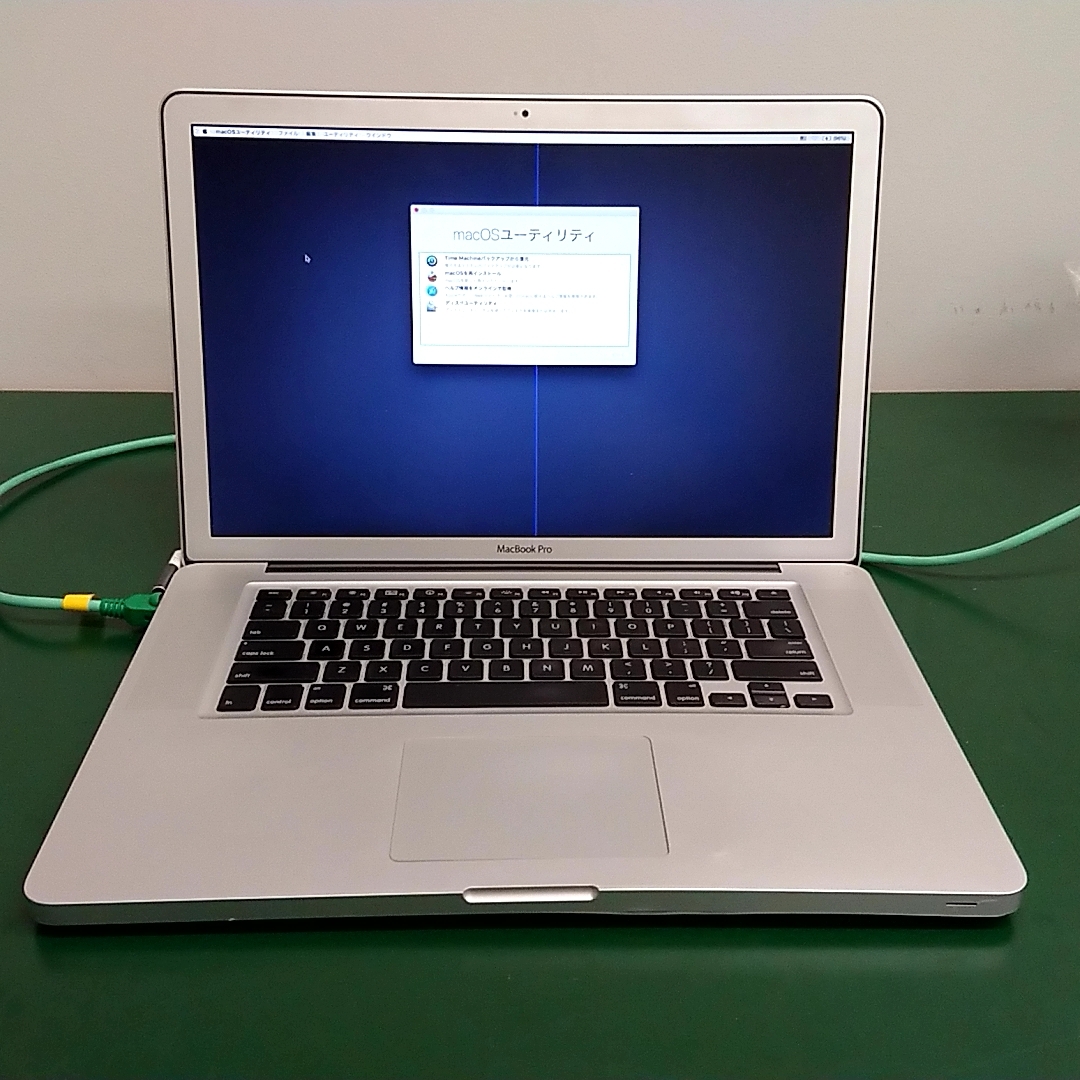 MacBook Pro A1286 Corei7 2.66GHz メモリ:4G HDD無 ジャンク