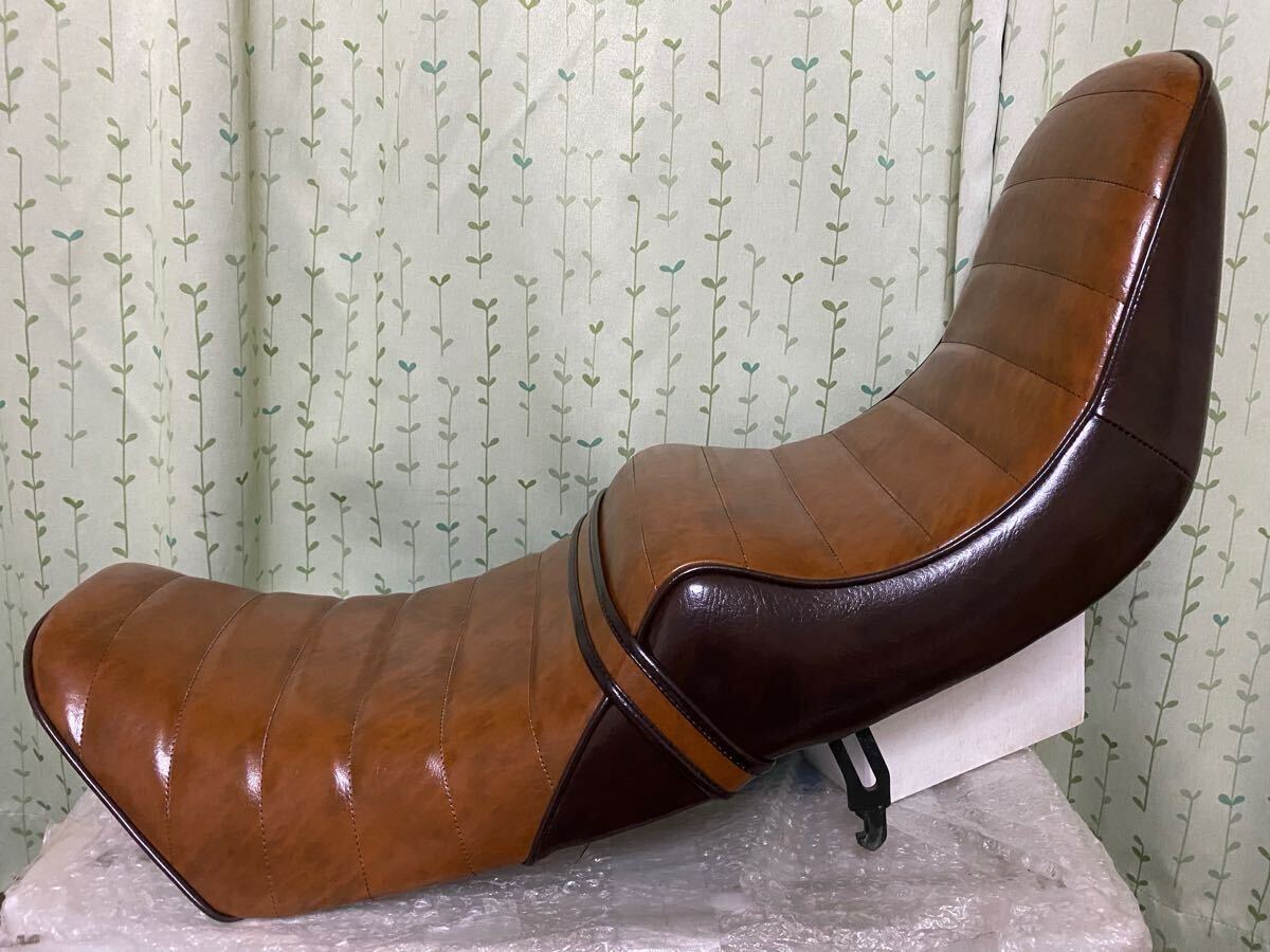 売り切り! レア 新品 VT250FE MC08 用 20cm 三段シート VT250Z 売り切り! レア 新品 VT250FE MC08 用 20cm 三段シート VT250Z