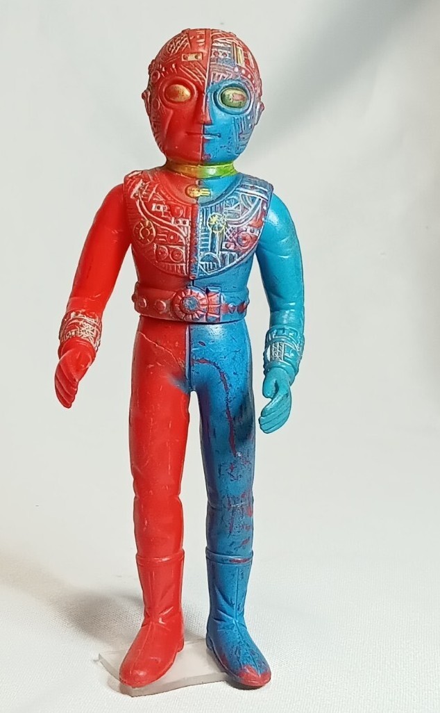 6120円 ポピー ヒーロー ソフビ 「キカイダー01」 当時物 落書き 6120円 ポピー ヒーロー ソフビ 「キカイダー01」 当時物 落書き