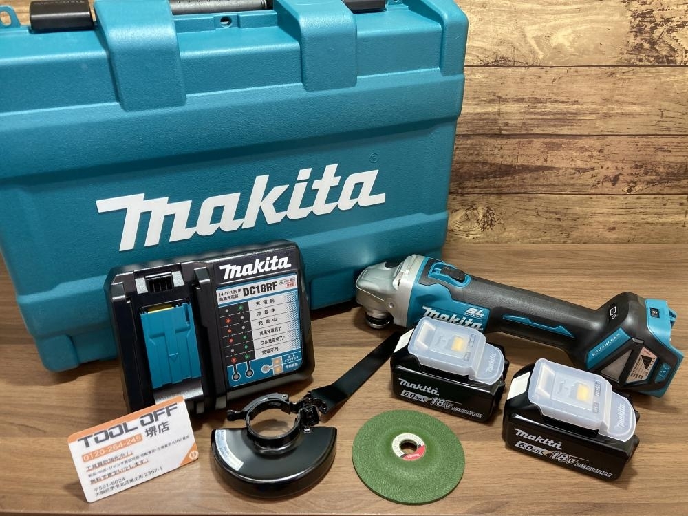 011◎未使用品・即決価格◎makita マキタ 18V100mm充電式ディスクグラインダ GA412DRGX ※バッテリ×2 充電器付属