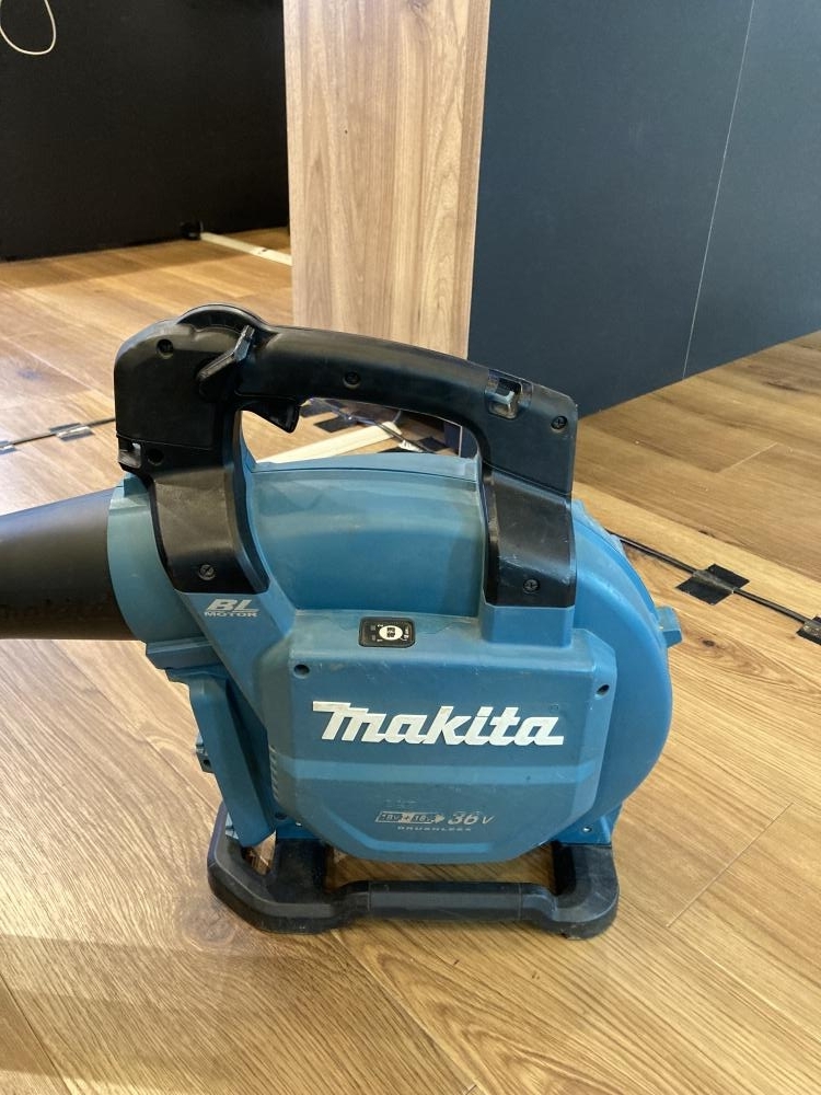 023◇おすすめ商品・店頭引取限定商品◇マキタ 18V+18V充電式 023◇おすすめ商品・店頭引取限定商品◇マキタ 18V+18V充電式