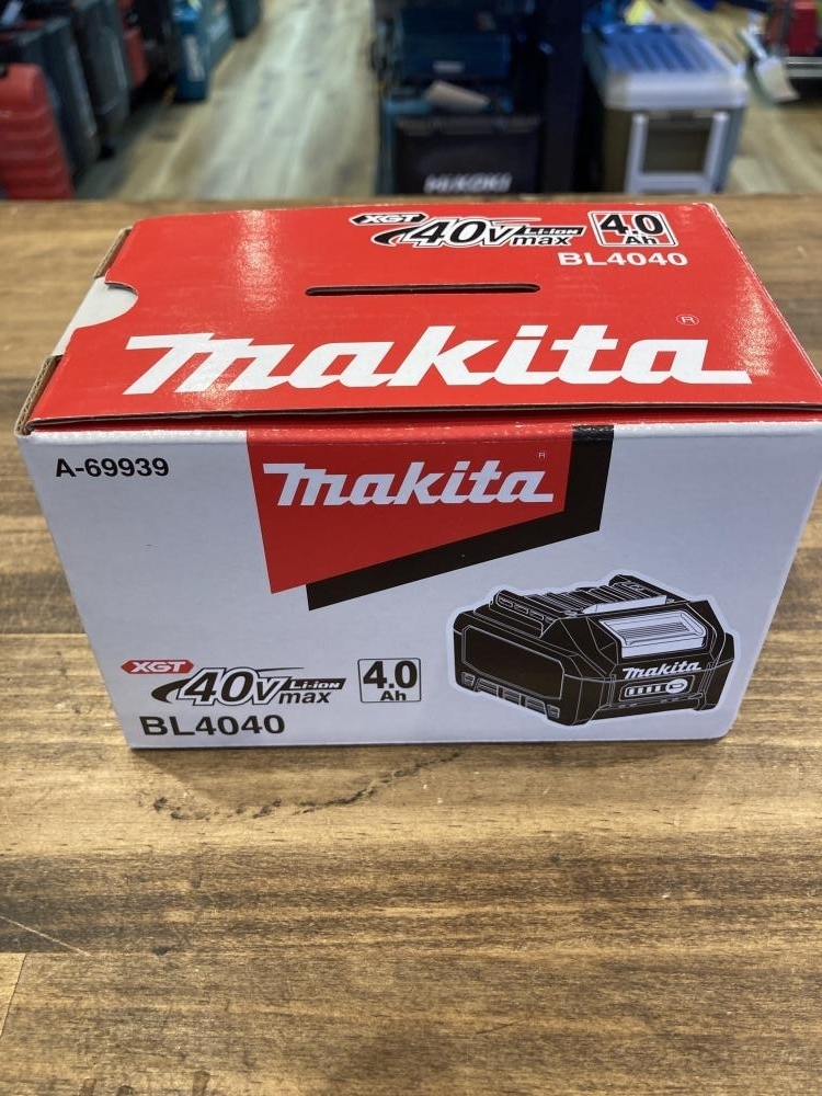 008●未使用品・即決価格●マキタ 40Vmax純正バッテリー BL4040 ③