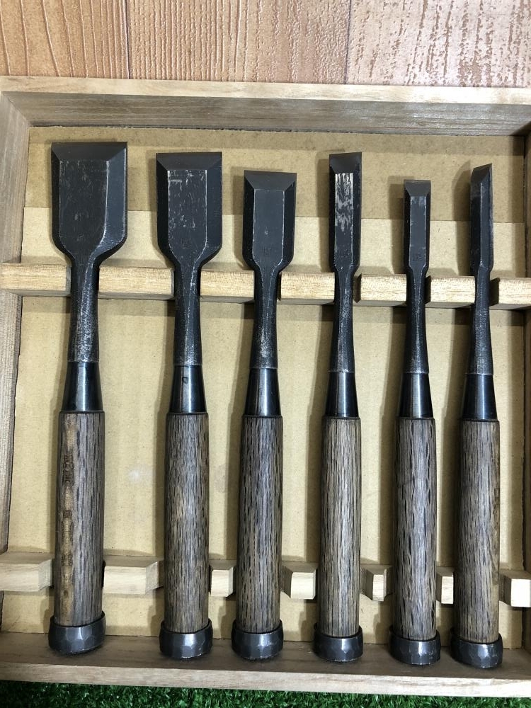 17500円 001♪おすすめ商品♪高橋典三 作 鑿 カネタケ 1寸2分・1 17500円 001♪おすすめ商品♪高橋典三 作 鑿 カネタケ 1寸2分・1