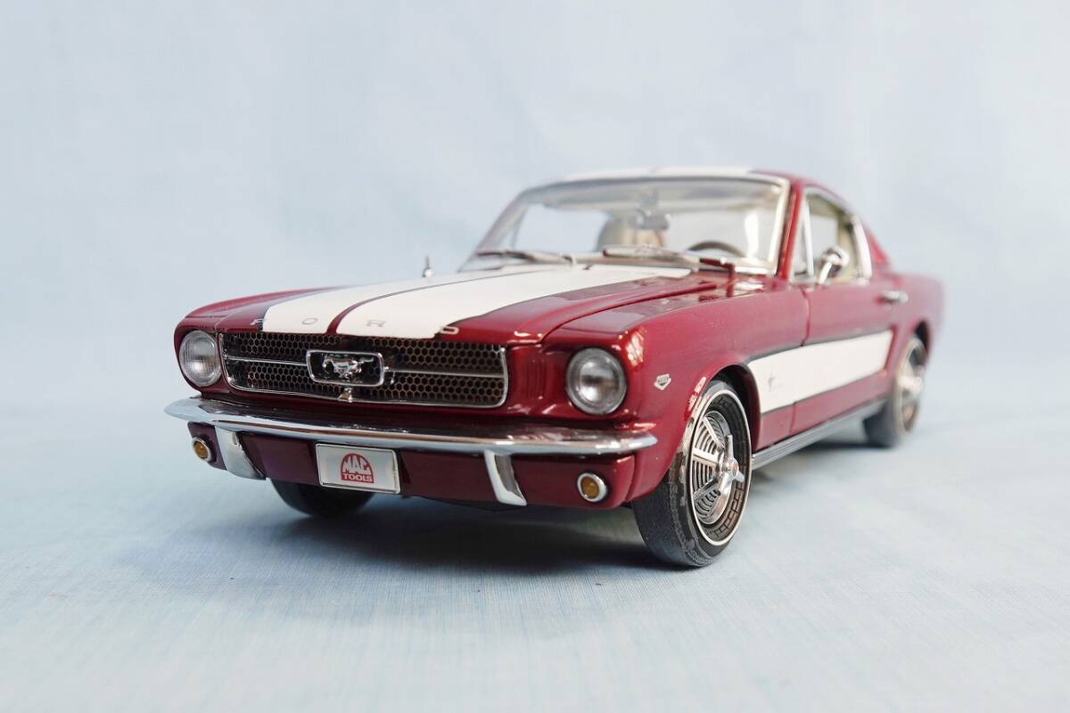 Yahoo!オークション - 1/18 メーカー不明 1965 フォード