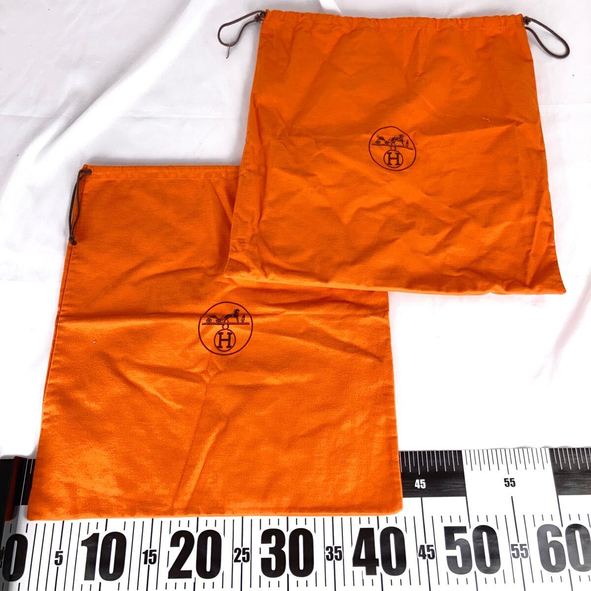 HERMES エルメス 保存袋 オレンジ 2枚 大きいサイズ 巾着袋 バッグ用 大型 42×45 バーキン ケリー等 バッグ用 旧型