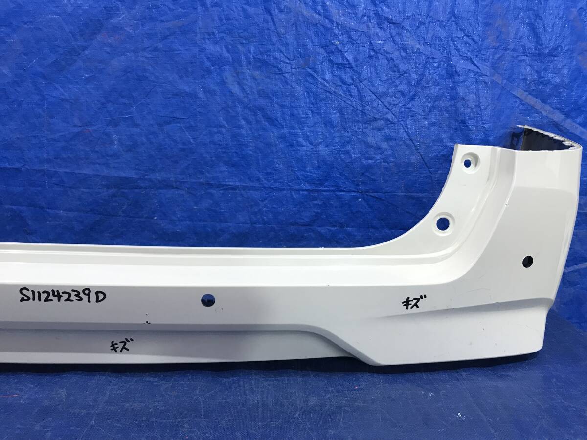 日産　セレナ　 C27 リアバンパー　85022-5TT0H_画像5