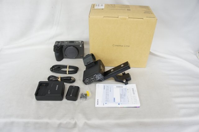 ★未使用品・送料無料★ SONY ILME-FX3 [ボディ単体] Cinema Line プロフェッショナルカムコーダー FX3