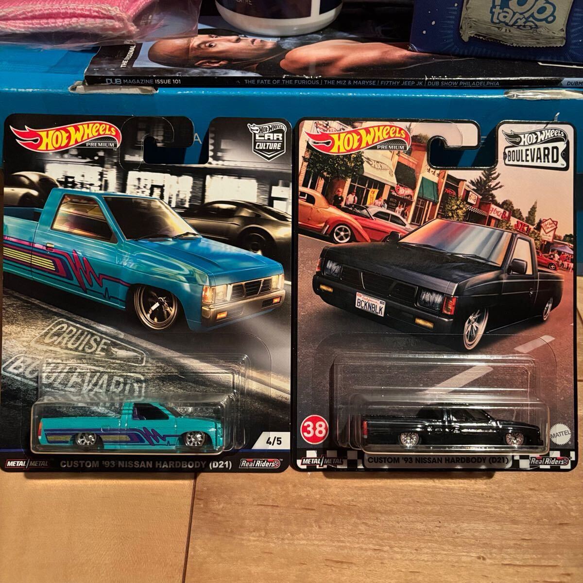 Hot Wheels Nissan Hardbody D21 BOULEVARD ホットウィール 日産 ミニカー ハードボディ ミニトラック USカード