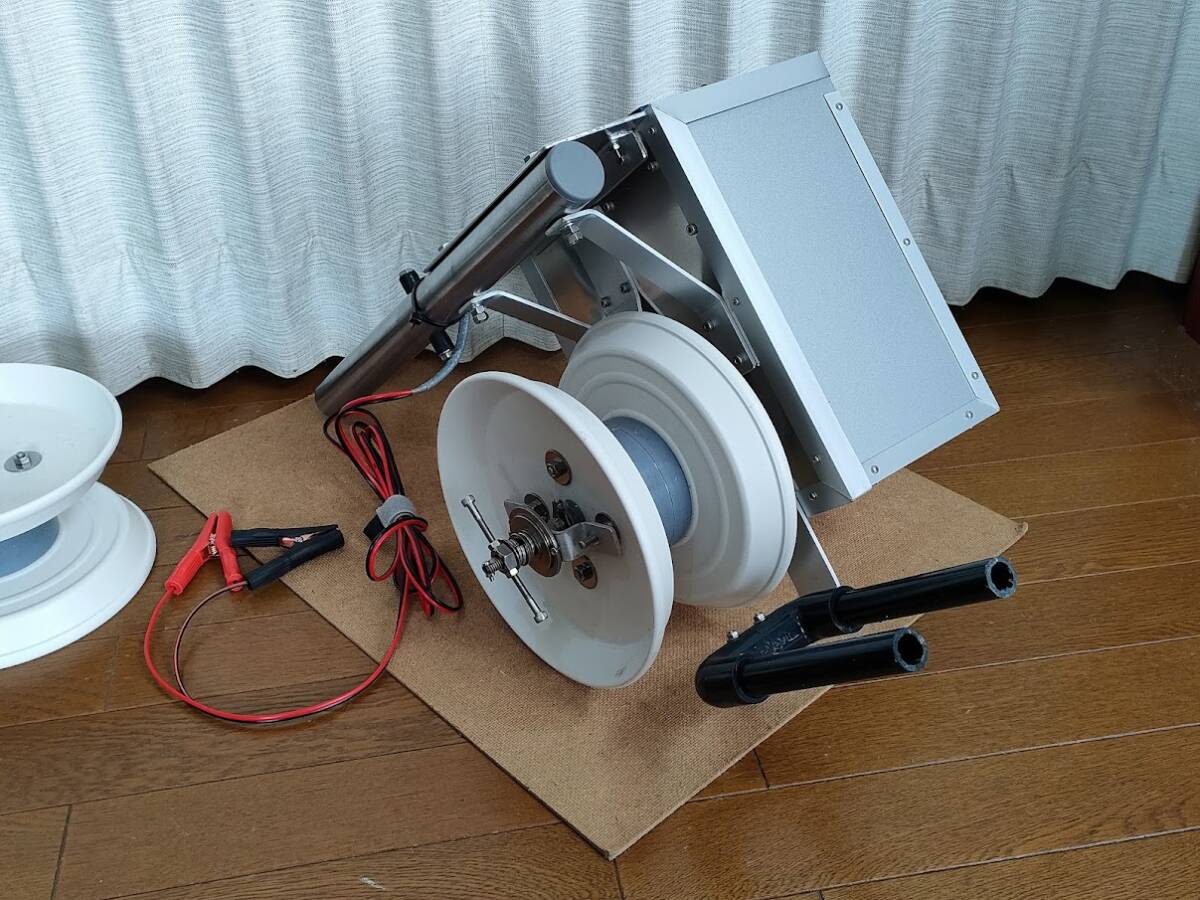 電動ビシ巻き取り機 ドラグ付 6カ月保障 12v用 右側用 電動ビシ巻き取り機 ドラグ付 6カ月保障 12v用 右側用