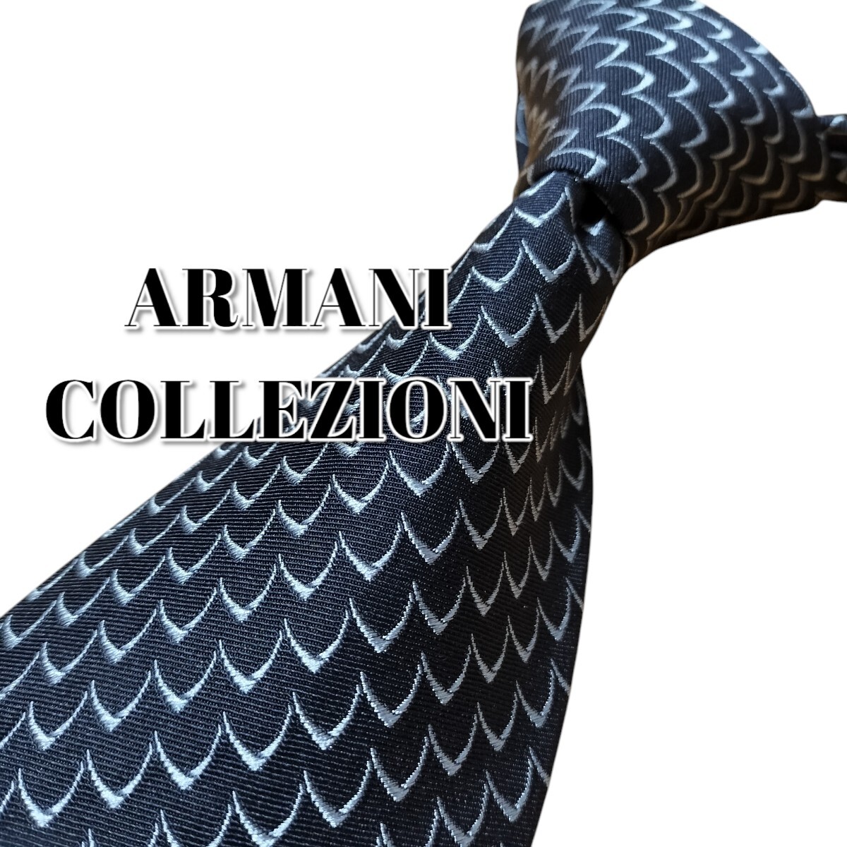 ★ARMANI COLLEZIONI★　ネイビー系　総柄　イタリア製