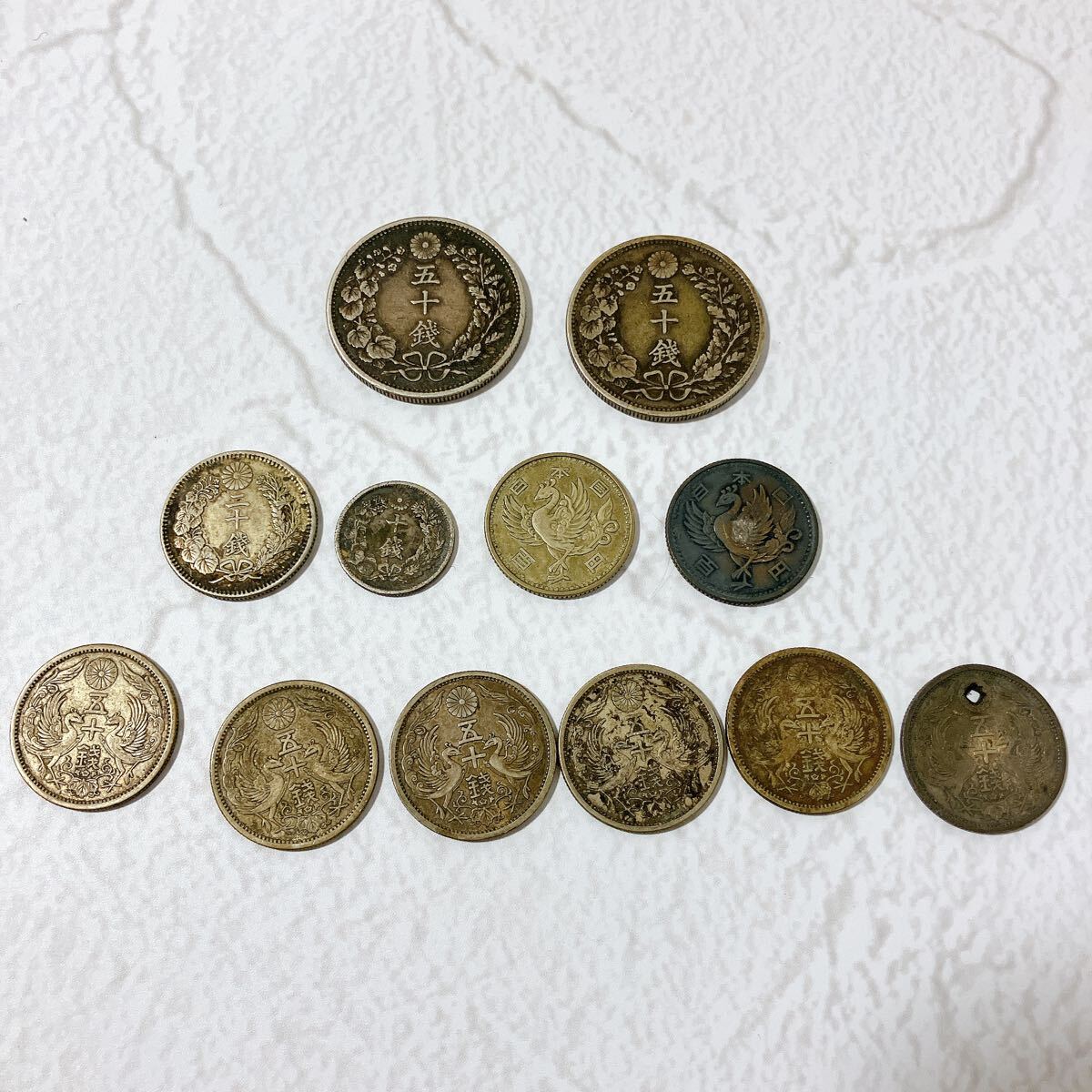 銀貨おまとめ 旭日竜50銭 旭日50銭 小型50銭 20銭 10銭 合計26枚 銀貨おまとめ 旭日竜50銭 旭日50銭 小型50銭 20銭 10銭 合計26枚