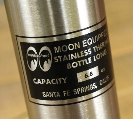  moon I z переносной термос фляжка теплоизоляция термос напиток бутылка модный симпатичный american MOONEYES нержавеющая сталь Thermo бутылка L