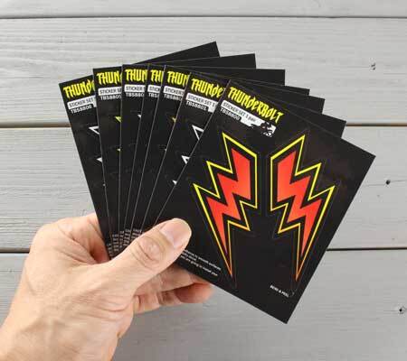 サンダーボルト ステッカー アメリカン おしゃれ かっこいい エクストリーム バイク ヘルメット 車 スマホ スマホ スケボー サイズS ピンク