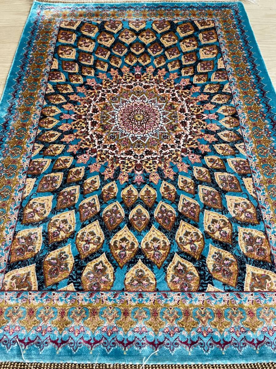 イラン・クム産 Negin Mashhad Heler工房 高級ペルシャ絨毯 総 イラン・クム産 Negin Mashhad Heler工房 高級ペルシャ絨毯 総
