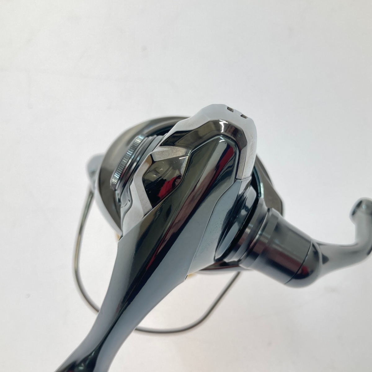 □□ SHIMANO シマノ 18ステラC2500SXG 04129 やや傷や汚れあり □□ SHIMANO シマノ 18ステラC2500SXG 04129 やや傷や汚れあり