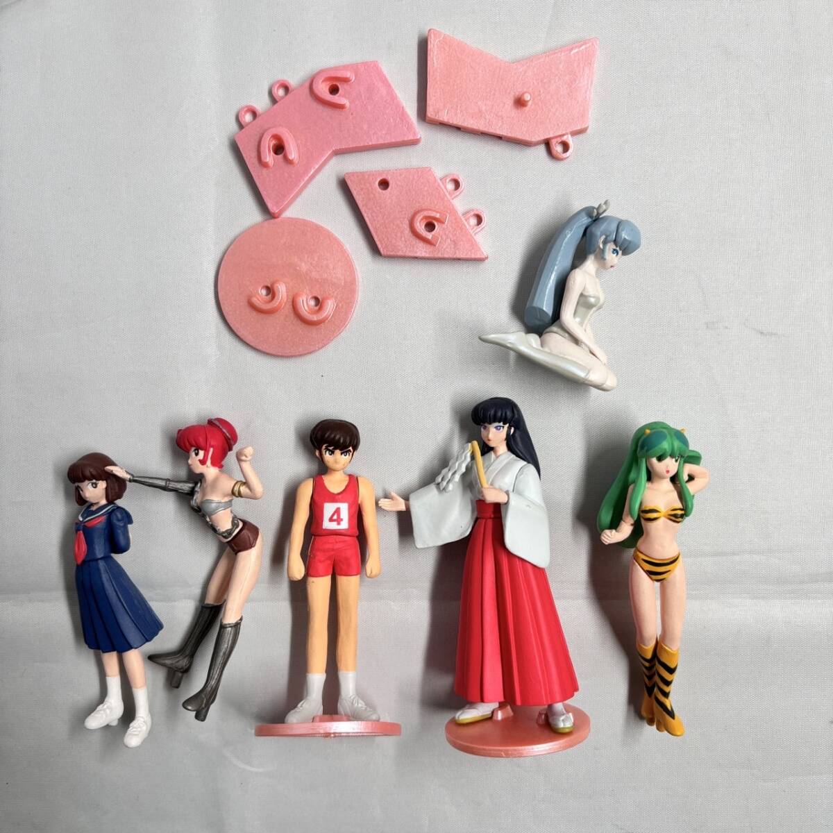 Bandai gashapon HG серии .-.. тяпка -.. Urusei Yatsura 6 вид + 2 7 вид + 3 6 вид все 19 вида комплект