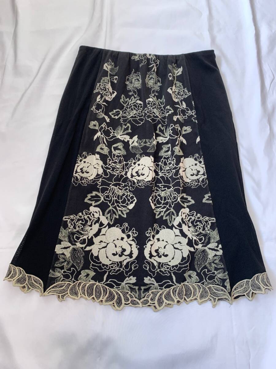 Vivienne tam ヴィヴィアンタム　スカート　メッシュ　パワーネット　黒　花柄　アーカイブ　archive mesh skirt