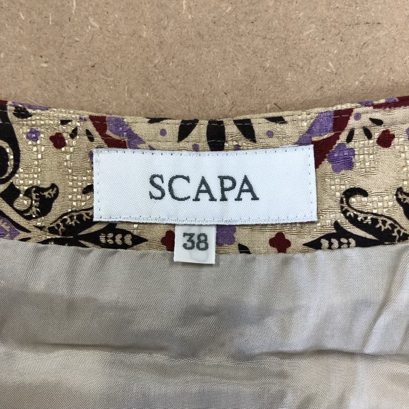 スキャパ SCAPA スカートエスニック柄 シルク 日本制 里地付き ベージュ系 38サイズ 661920