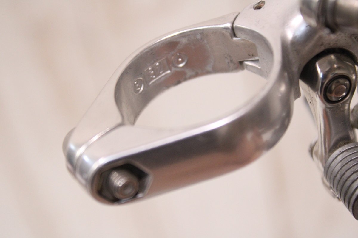 ★Campagnolo カンパニョーロ CHORUS 2s フロントディレイラー φ32.0mmバンド