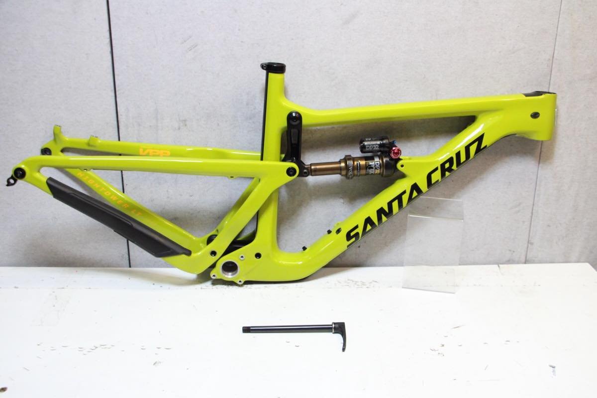 最新情報 値下げ!! □Santa Cruz サンタクルーズ Hightower LT Carbon CC BOOST 27.5inch カーボン MTBフレーム 2018年 Mサイズ 超美品 マウンテンバイク
