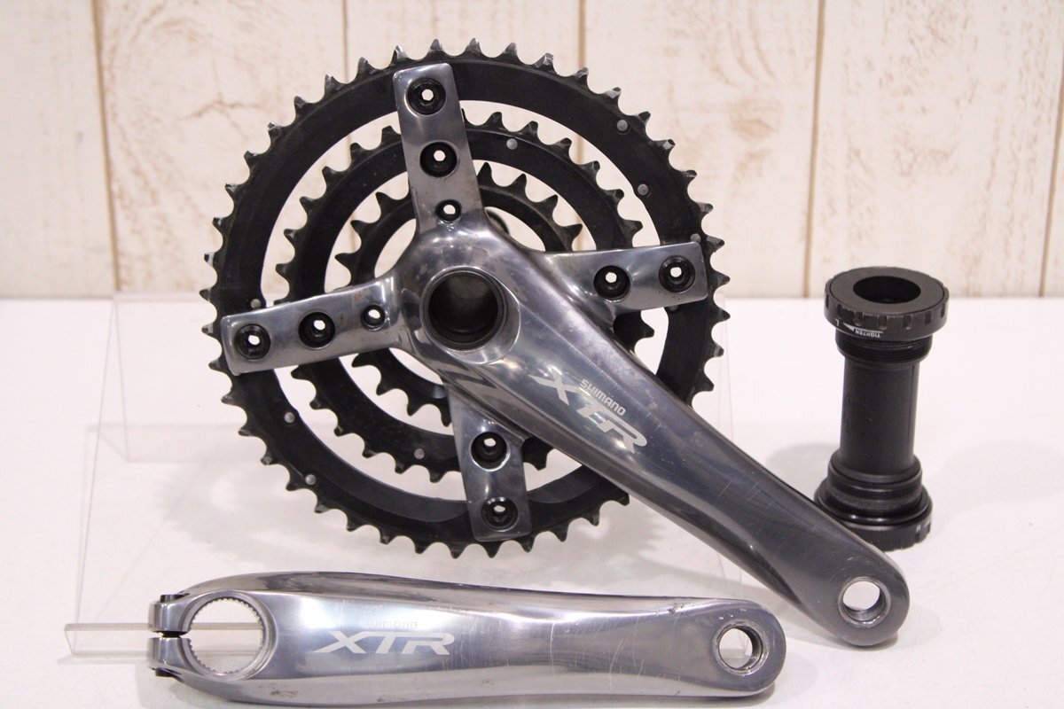 パリコレクション ★SHIMANO シマノ BB付属 BCD:146/102/64mm クランクセット 3x9s 44/32/22T 167.5mm XTR FC-M960 セット