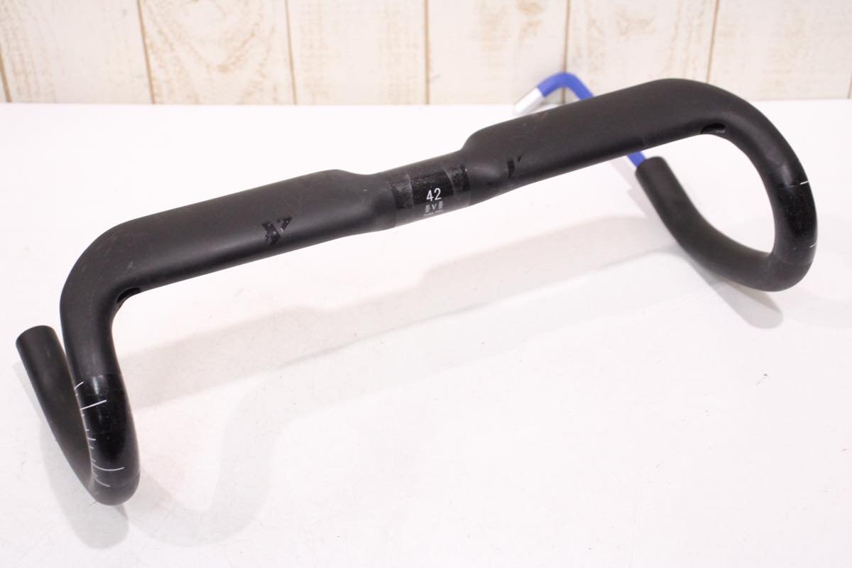 ★TNi STIFF エアロカーボンドロップハンドル 420mm(C-C)