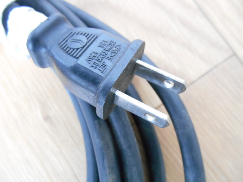 ●makita　マキタ　マルノコ　5230　丸ノコ　まるのこ　丸鋸　超硬丸ノコ　125mm　木工用　切斷　切斷機　電動　電動工具　100V　2484